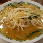 日高屋 - 味噌ラーメン(500円)