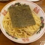 麺の極 はなみち - 辛濃味噌つけ麺（麺アップ）