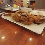 Max's RESTAURANT - 