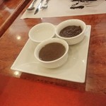 Max's RESTAURANT - 