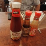 Max's RESTAURANT - 