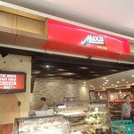 Max's RESTAURANT - 