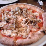 Pizzeria da ENDO - キノコのピザ(名前失念)