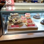 アンテノール 沖縄リウボウ店