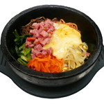 辰家 - ソーセージ＆チーズのビビンバ