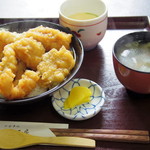 さかな工房 - 2017年1月　海老天丼（1000円）