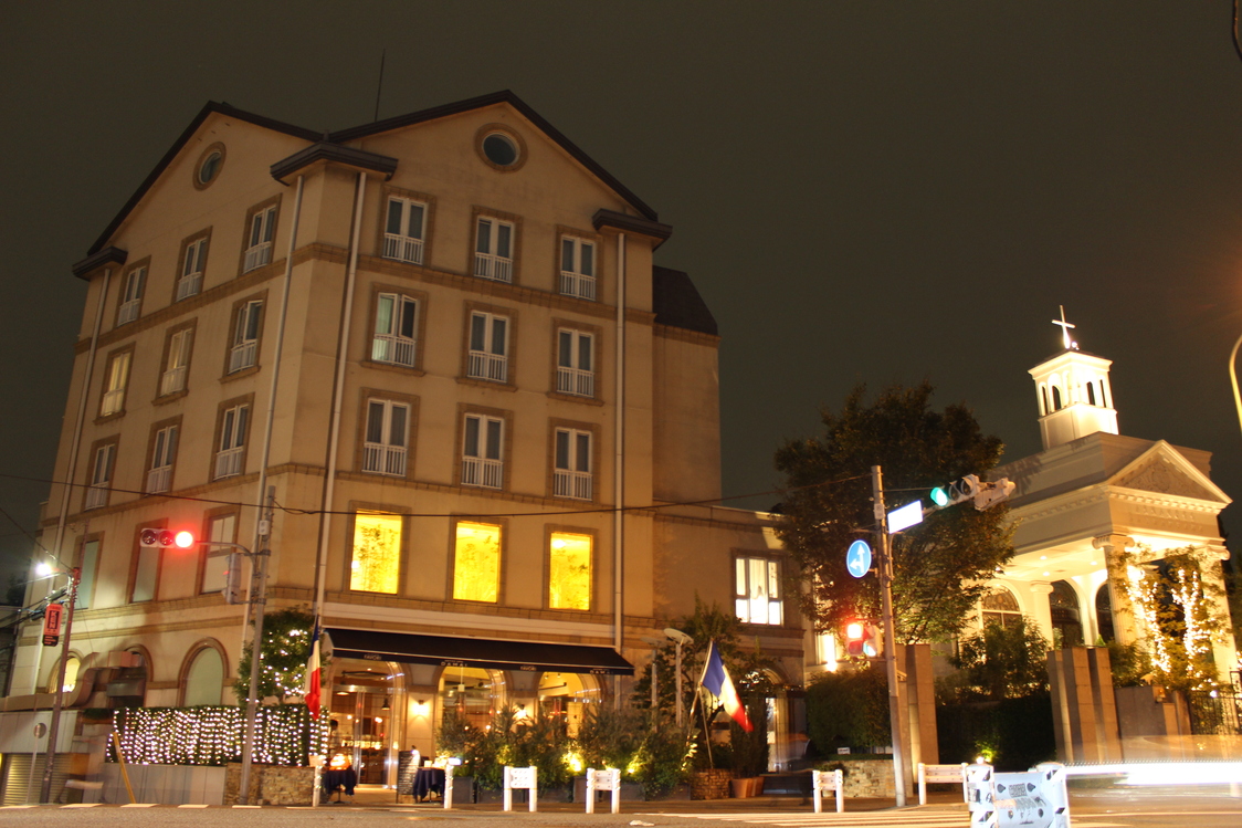 BISTRO FAVORI