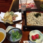 三宝庵 - 天ぷらとお蕎麦のセット。