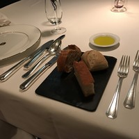 キュイジーヌ エスト - パンも美味しいです。
