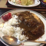 自由軒 - カツカレー（720円）