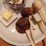 ジ オーブン アメリカン ブュッフェ - ソフトクリーム、チョコレートファウンテン