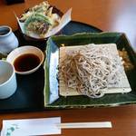 手打そば 満作 - 茸天ざる蕎麦。