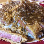 キッチン カトウ - この肉の厚さとレア具合！！