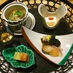 玉之湯 - 信濃旬彩盛り”霜さむき月山”、蒸し物(牡蠣と海老芋の蕪蒸し)