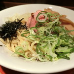 新福菜館 - 煮干し油そば