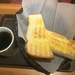 デリ カフェ エキスプレス - 友人が食べていたトースト