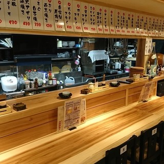 大衆酒場の醍醐味カウンター席
