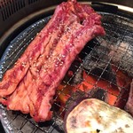 Honkaku Yakiniku Kankoku Kateiryouri Kui Shimbou - 