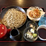 そば みやび屋 - 桜海老のかき揚げせいろ、980円です。