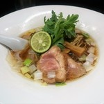 紫 くろ喜 - 鴨そば９００円、もう最後はなくならないでくれと思うほどうまかった、日本料理がまとめて口に入ってくる感じ