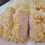 霧降高原豚 特ロースかつ定食（200g）