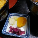 にく友食堂 - 漬物
