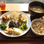 GAIA 食堂 - 玄米ランチプレート(1000円)