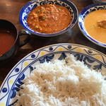 印度料理シタール - ラッサムスープ、キーマ、バターチキン
            バスマィライス