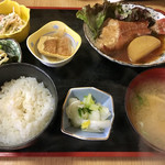そめ忠 - 私が選んだ日替わりランチ（¥399）の「赤魚煮付け定食」！！