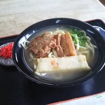 石くびり - ソーキそば600円