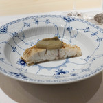 CHIUnE - 平すずきの5日熟成炭焼き、茄子のピューレ