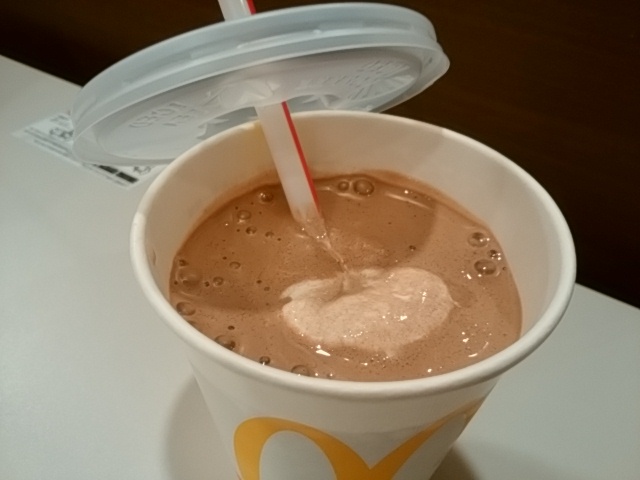 マクドナルドのチョコレートシェイクのレシピを模倣