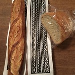 フォション - バゲット（baguette 杖、棒）とパン・ド・カンパーニュ（ Pain de Campagne、田舎パン）