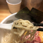 真鯛らーめん 麺魚 - 麺リフト