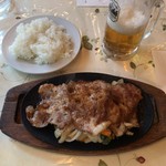 プロヴァンス - 2016年12月 豚肉しょうが鉄板焼き950円 ＋ ライス250円
