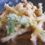 手打ちうどん　古奈門 - かき揚げ