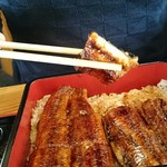 御所苑 - 肉厚でモチモチ弾力のある身質