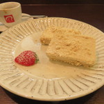 オステリア ラ フェニーチェ - ピスタチオのセミフレッド。