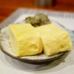 鮨匠 のむら - ［2016/12］酒肴① 出汁巻き玉子ととびうおのちき揚げ