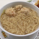 正斗粥麺専家 - ワンタン麺です。