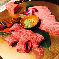 牛牛 西麻布 総本店 - 