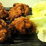 美味卯 - 鶏の唐揚げ ￥390 （夜の値段です）