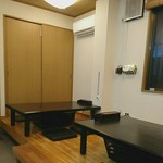 焼肉無印 - 小上がり席