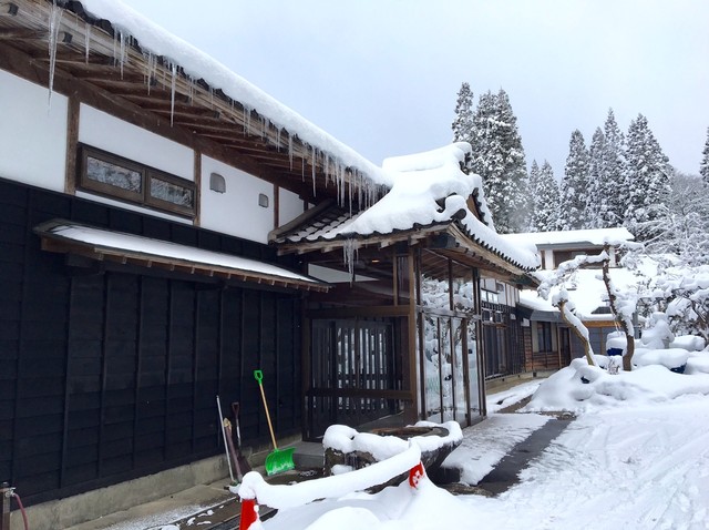 貝の沢温泉 食堂（カイノサワオンセン ショクドウ） - 四ツ小屋（食堂）の写真