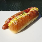 コトリパン - スクランブルエッグのホットドック