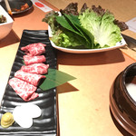 韓美食 オンギージョンギー - 黒毛和牛上ロース\1,500-