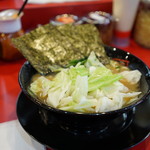 家系ラーメン王道 王道之印 - キャベツ