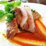 ガストーラ - ボリューミー♪豚肉のロースト