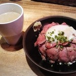 ホンキー トンク - “本千葉ロービー丼”