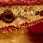 ピエール・エルメ・パリ - Ispahanホール15cm